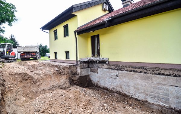 Cost of Concrete Settlement Repair in Rogers